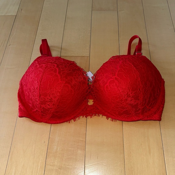 Victoria’s Secret dream angels push up bra - Picture 2 of 7